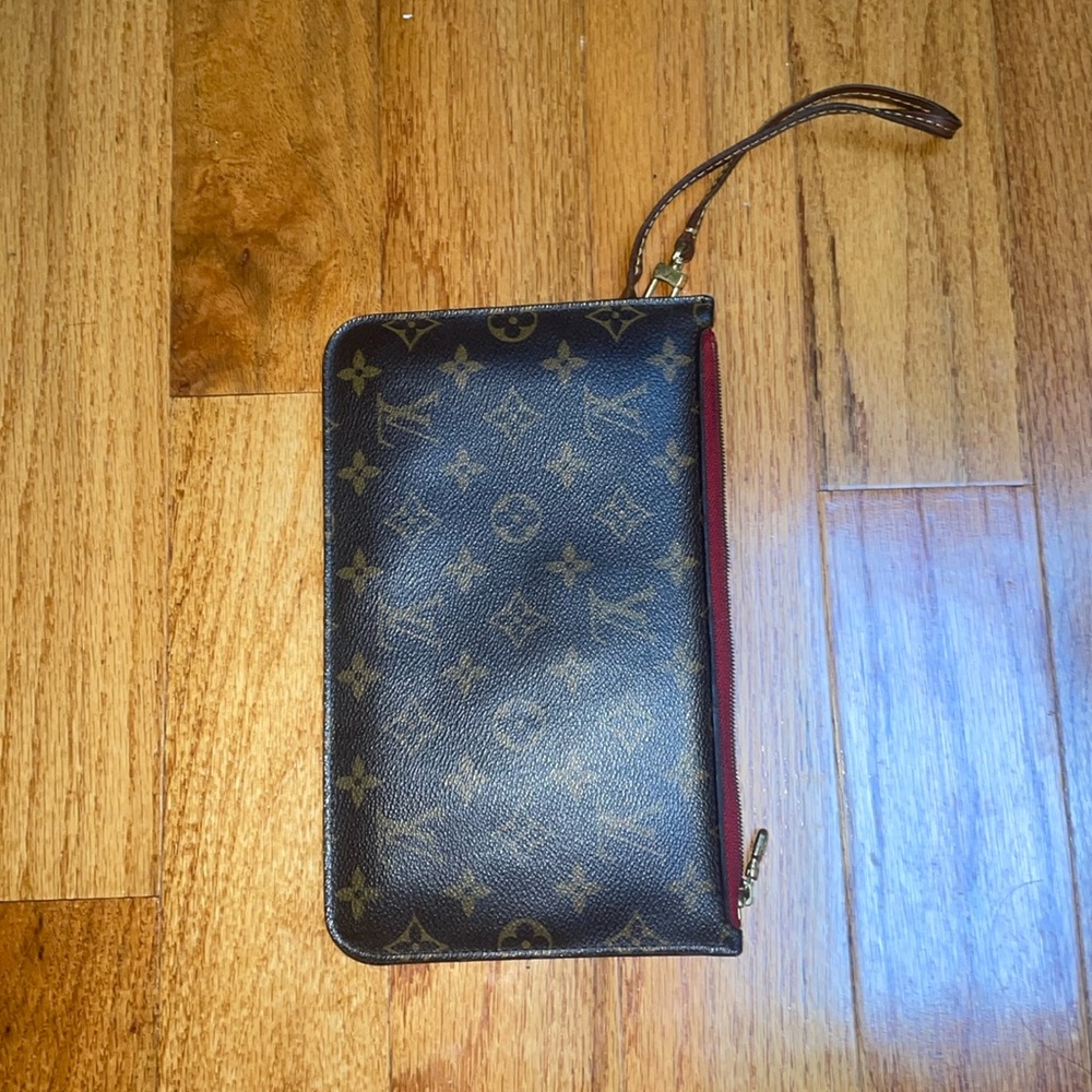 Louis Vuitton Clutch/wallett